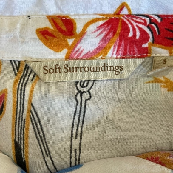 Soft Surroundings Floral Tabbed Sleeves Button Up Blouse Small office work wear - Picture 4 of 14